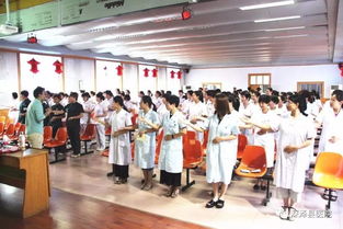 学习礼仪，提升服务——深泽县医院服务规范培训会广告设计